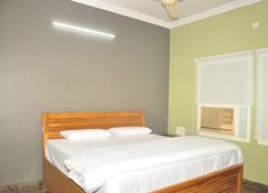 Home stay or guest house - Nellore - Bedroom