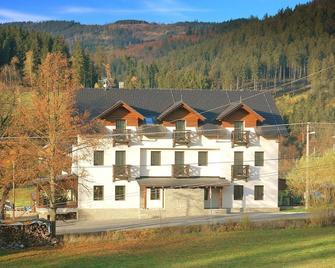 Hotel Kempa - Bukovec - Edificio