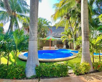 Hotel Barranquilla - קמפצ'ה - בריכה