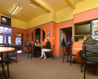 Tombstone Motel, Lodge & Backpackers - Picton - Nhà hàng