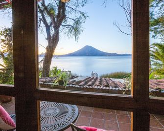 Lake Front Paradise/Nature & Mayan Culture Collide - Santa Cruz La Laguna - Balcony