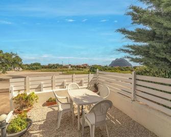 La Terrazza Vista Mare - Porto San Paolo - Патіо