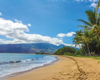 Central Maui Hostel - Wailuku - Strand
