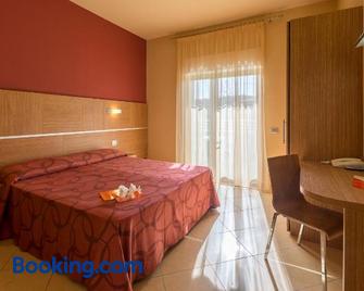 Hotel Palace Magnolia Spa - Tortoreto - Camera da letto