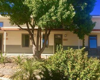 The Grape And Olive at Willunga - Willunga - Vista del exterior
