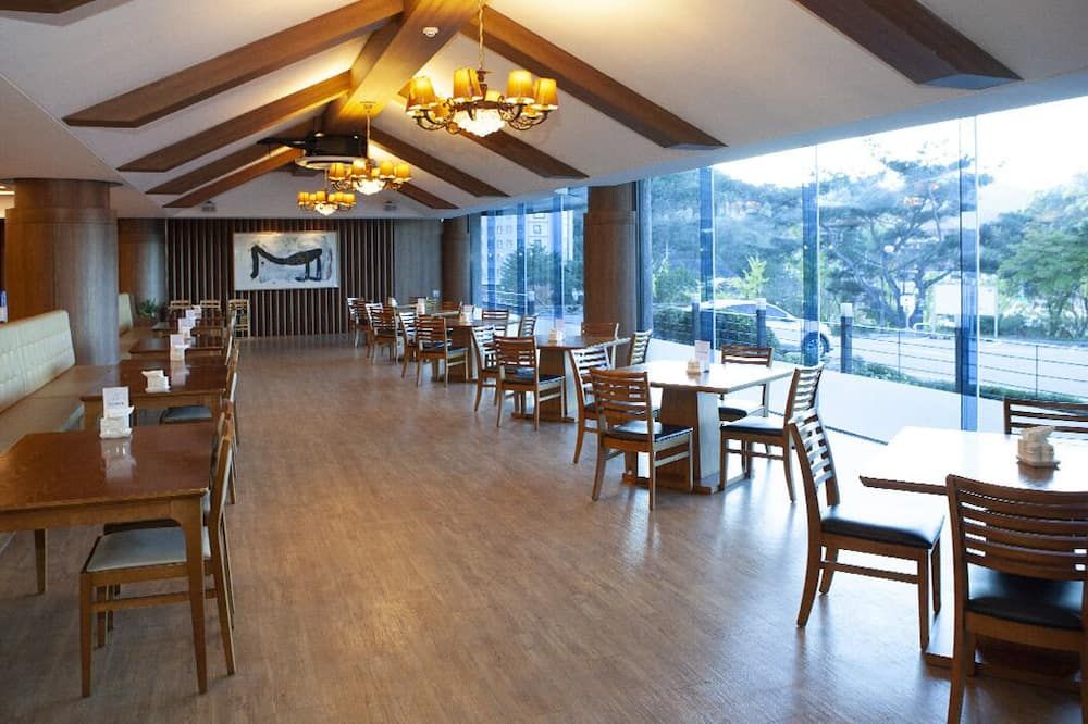 Chuncheon Bears Hotel
