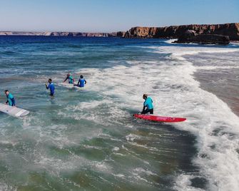 Sagres Sun Stay - Surf Camp & Hostel - Sagres