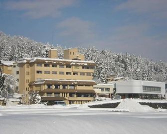 Hotel Kinomezaka - Minamiuonuma - Edificio