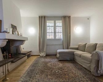 Maison Jéricho - Saint-Ignan - Villeneuve-de-Rivière - Wohnzimmer