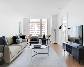 Gorgeous Downtown 1BR w/ Gym & W/D, near South Station, by Blueground - Βοστώνη - Σαλόνι