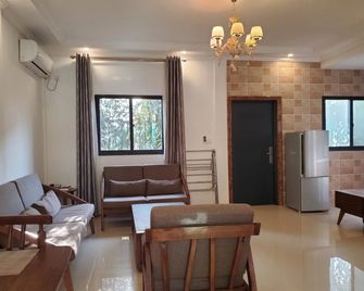 Golgota Hotel Resort - Díli - Sala de estar