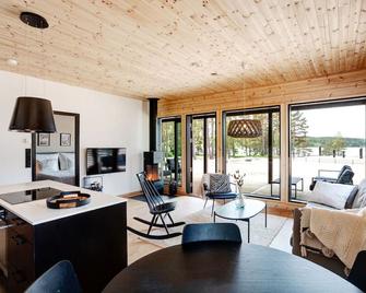 Saunamäki - Hilda - Salo - Stue