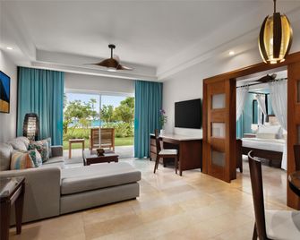 Dreams La Romana - San Rafael del Yuma - Living room