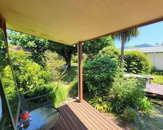 Off The Beaten Trail -Kea Studio - Murchison - Balcon