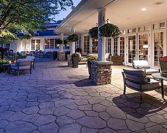 Cherry Valley Hotel - Newark - Terasa