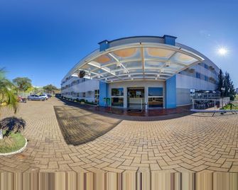 Hotel Villalba Londrina - Londrina - Edificio