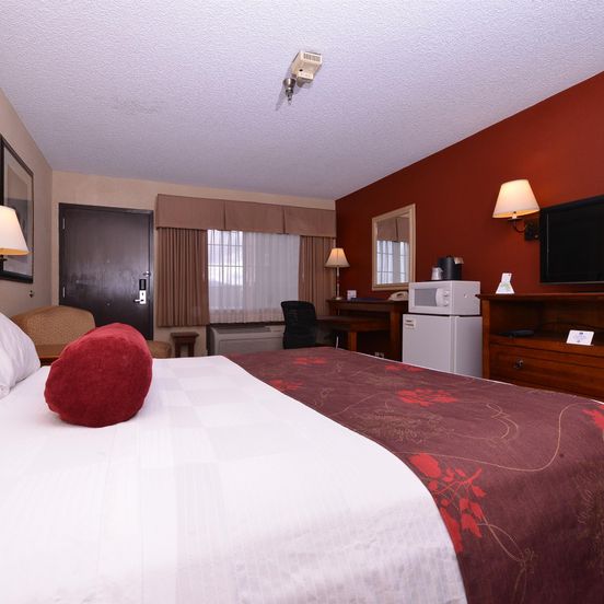 Best Western Plus Rama Inn image 1