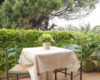 Résidence Les Mandariniers - Hyères - Patio