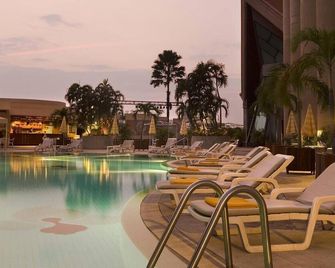The Heritage Grand Khon Kaen Hotel and Convention - Khon Kaen - Pool