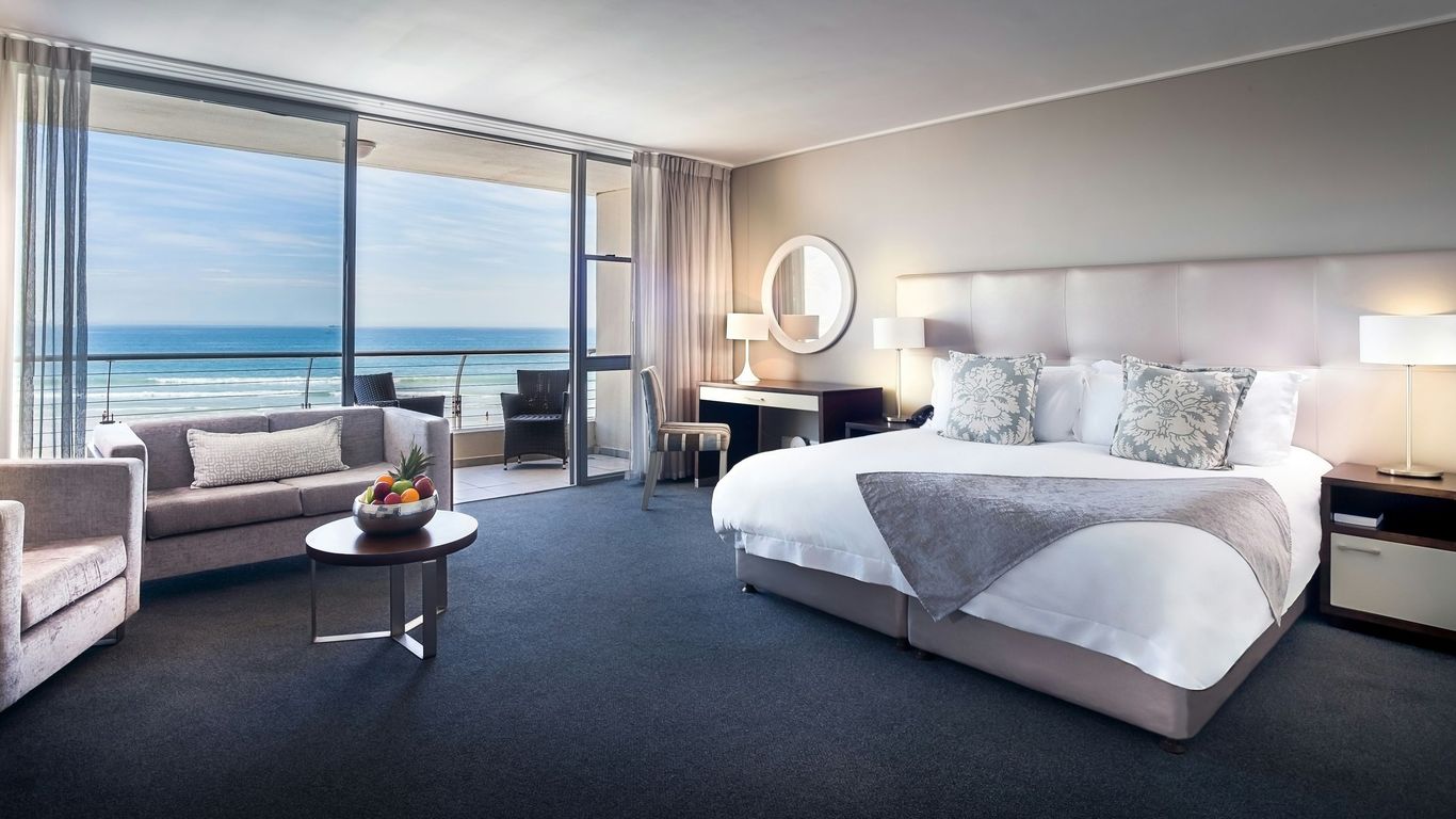 Lagoon Beach Hotel & Spa