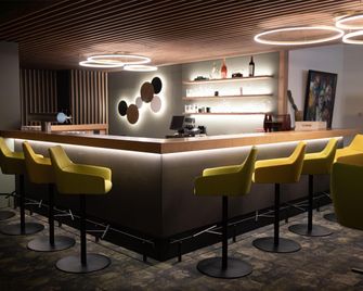 Hotel Gut Matheshof, BW Signature Collection - Ensdorf (Bayern) - Bar