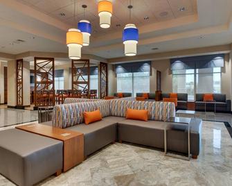 Drury Inn & Suites Knoxville West - Knoxville - Lobby