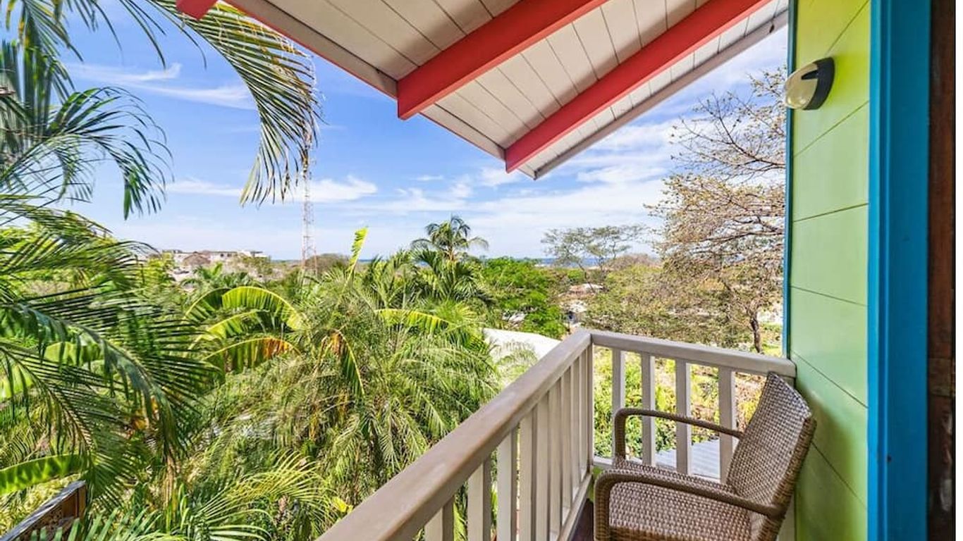 Tamarindo Village Hotel