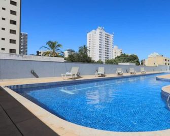 Nobile Suítes Uberlândia - Uberlândia - Bể bơi