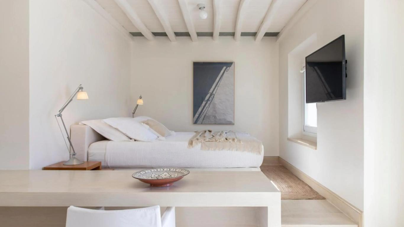 Elies Resorts