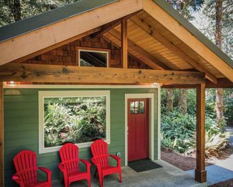 Private Cabin in the Redwood Forest - Crescent City - Patio