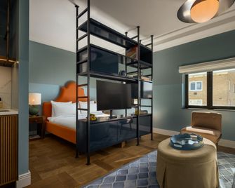 The July - Twenty Eight - Amsterdam - Bedroom