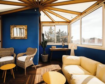 Hotel Le Petit Castel - Antibes - Lounge