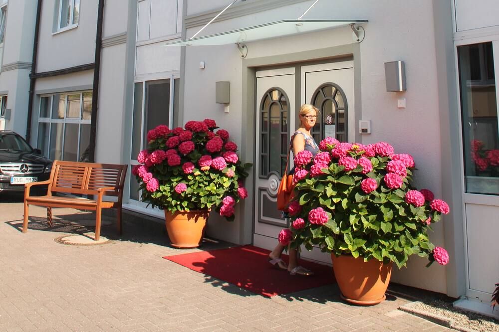 Hotel Meerzeit Binz - Остзебад Бинц - Будівля