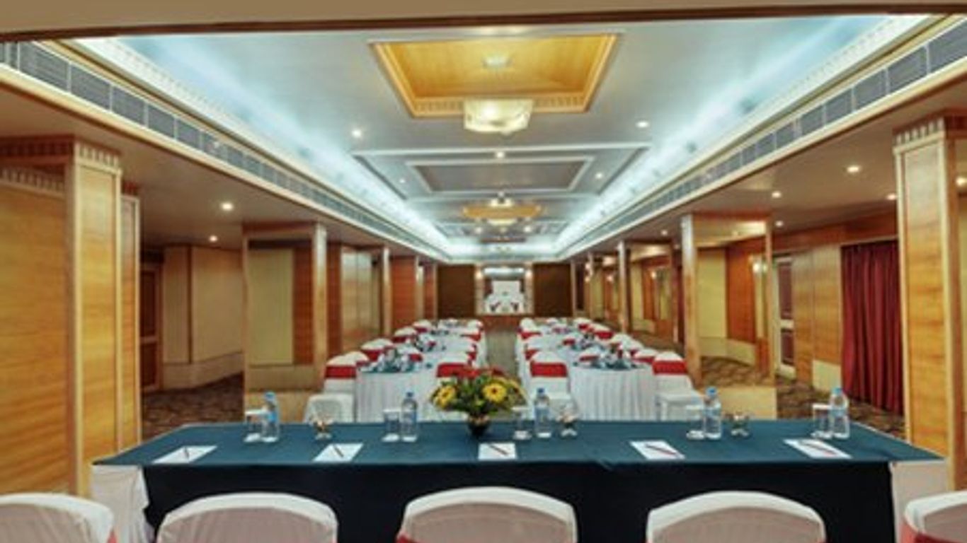 The Pride Hotel, Nagpur