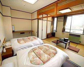 Kokumin Shukusha Enasansou - Nakatsugawa - Спальня