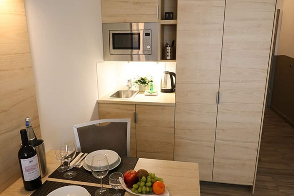 Petul Apart Hotel An'ne 40 - בוכום