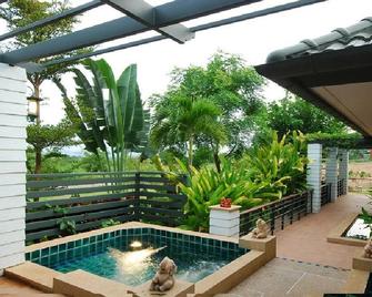 Phu View Resort Khao Yai - Pak Chong - Pileta