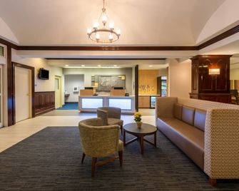Holiday Inn Express State College @williamsburg Sq By IHG - State College - Lobby