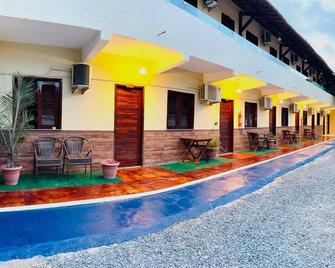 Hotel Pinto Martins - Camocim - Gebäude