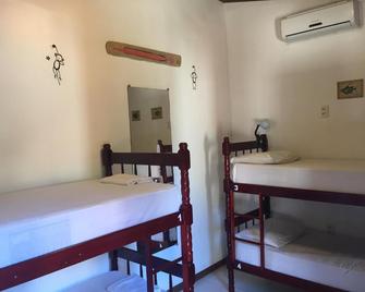 Biergarten Hostel - Vila do Abraao