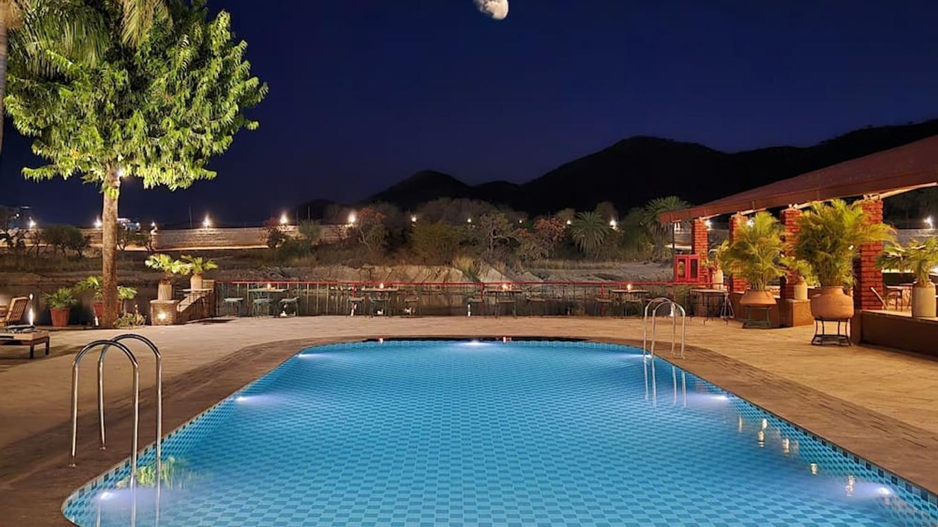 Shikarbadi Hotel