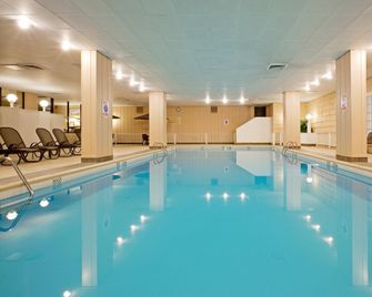 Holiday Inn Portland-By The Bay - Portland - Svømmebasseng