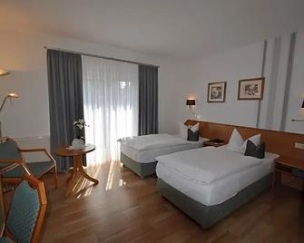 Hotel & Restaurant Zur Linde - Freital - Ložnice