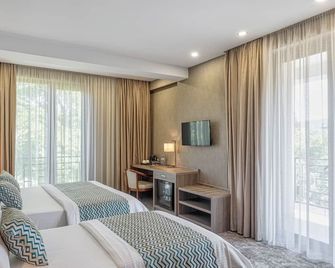 Vinum Hotel - Tbilisi