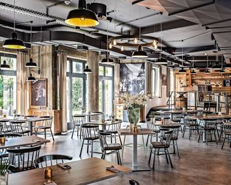Haus am Park - Ihr Gästehaus in Velbert - Velbert - Restaurant