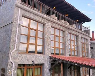 Hotel Metoxi - Spilia - Building