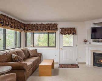 Brookside I A-408 - Sunday River Slopeside Condominium - Newry - Sala de estar