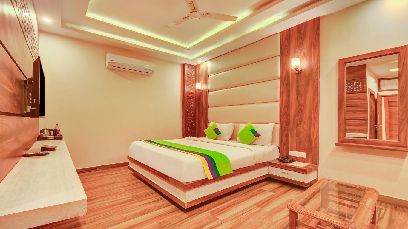 Treebo G K Residency Near Dehradun Railway Station