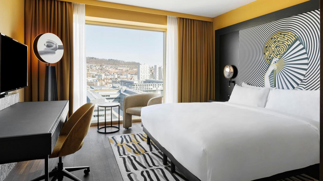 Renaissance Zurich Tower Hotel