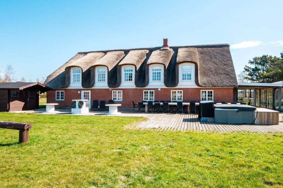 Spacious Holiday Home in Jutland near Beach – Rømø